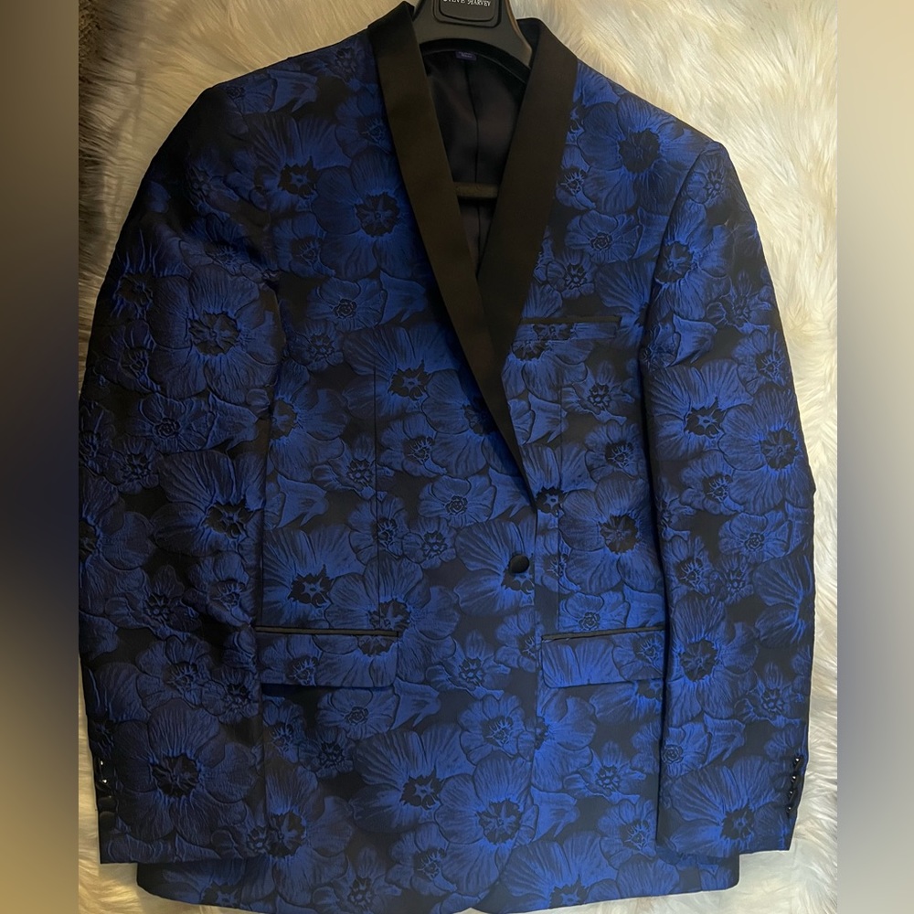 Royal & Black flower design blazer